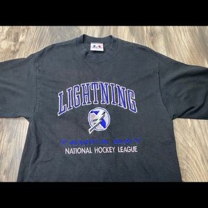 VTG Tampa Bay Lightning embroidered black shirt L